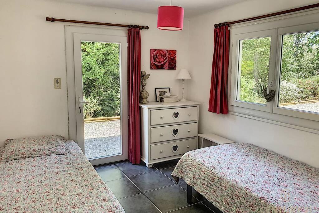 Maison Avec Piscine Chauffee Entre Mer Et Montagne Montauriol  Buitenkant foto